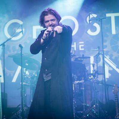 captainlibrary@nomenloony.com